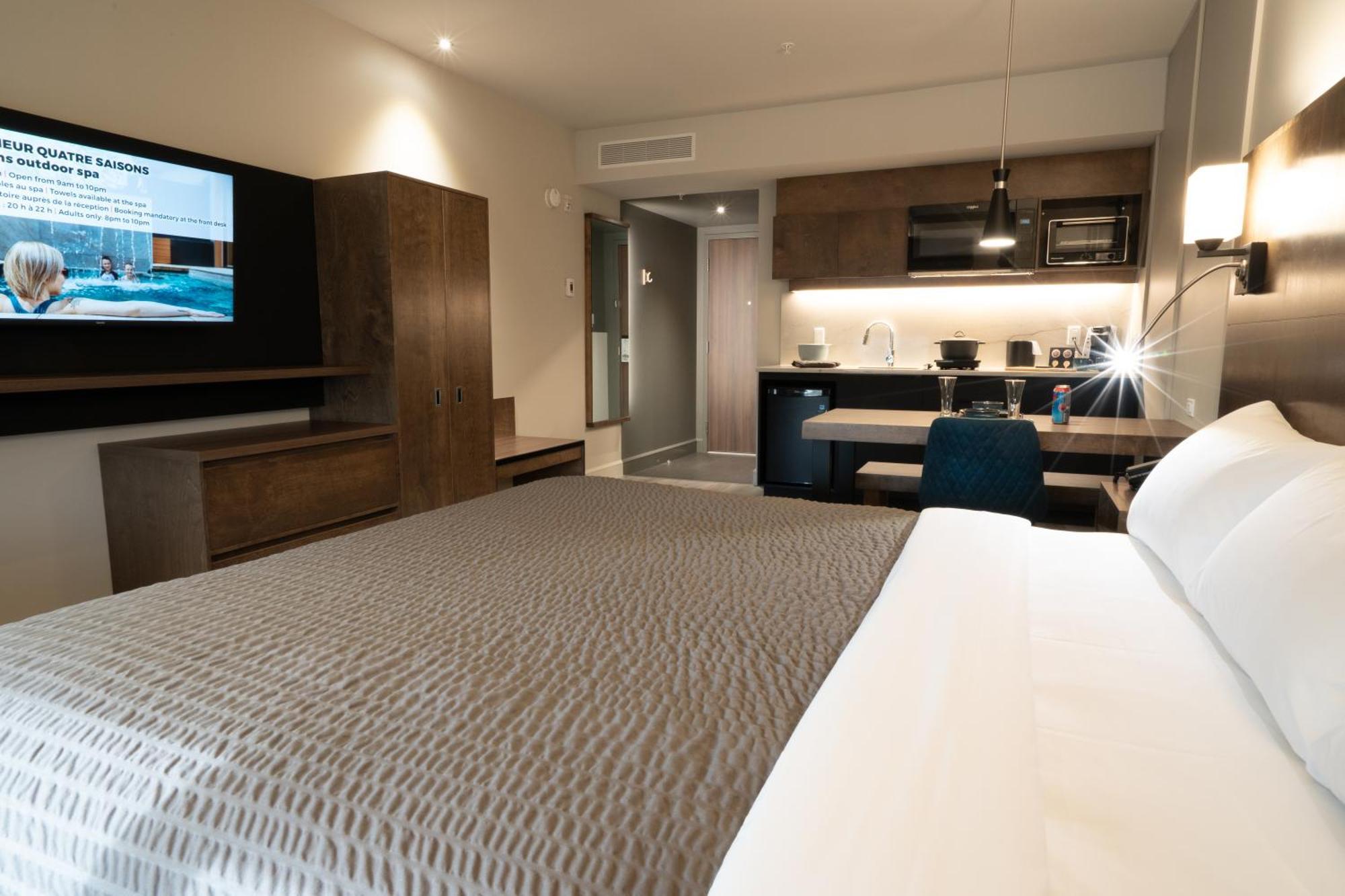 Hotel & Suites Normandin Lévis Екстериор снимка