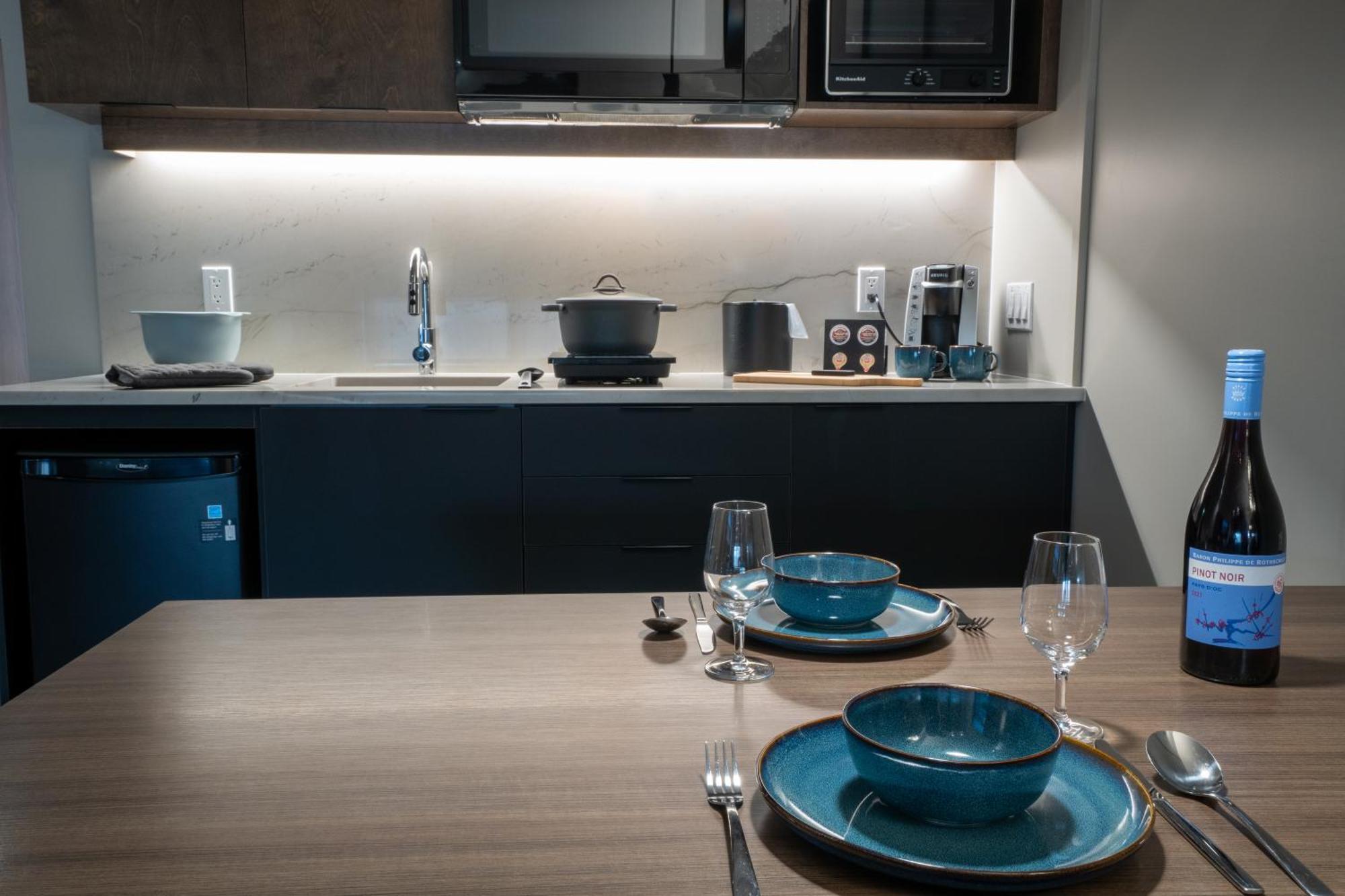 Hotel & Suites Normandin Lévis Екстериор снимка