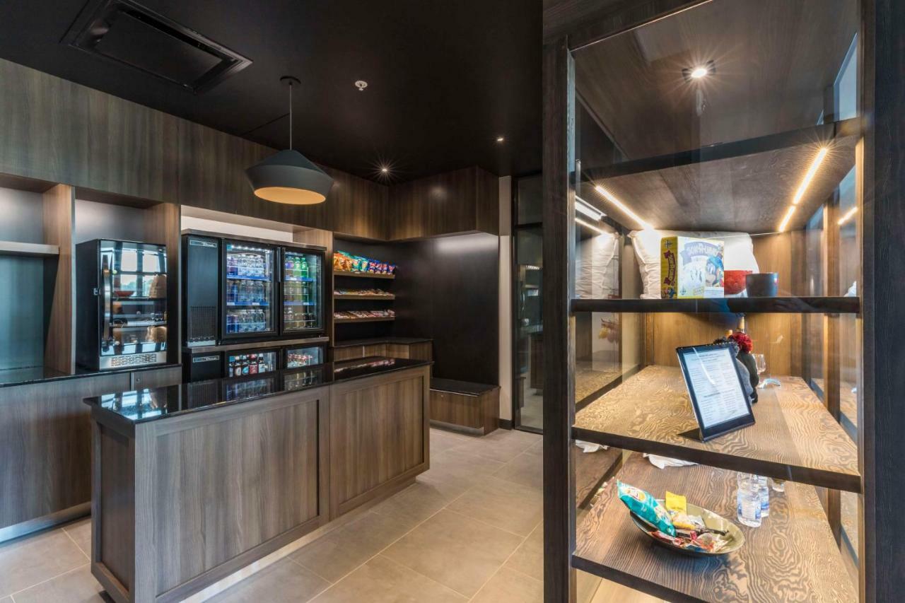 Hotel & Suites Normandin Lévis Екстериор снимка